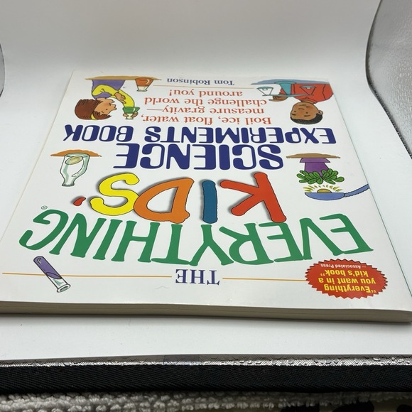 Everything Kids' Science Experiments Book  Boil Ice Float Water Measure Gravity - Picture 5 of 6